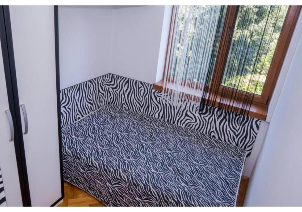 Luxury Apartment On The First Line To The Sea Burgasz Kültér fotó